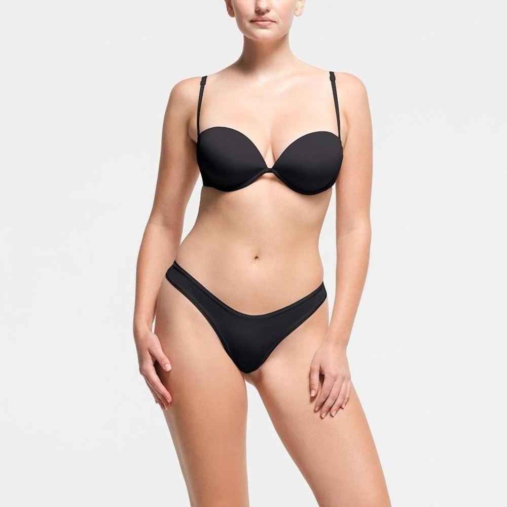 Skims Multi-Way Underwire Bra - Black - NWT - 38dd‎
